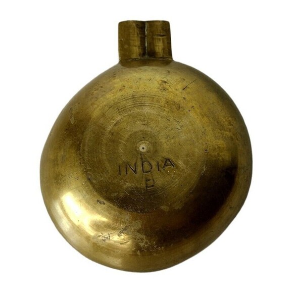 Vintage Boho Brass Engraved Floral Ashtray Trinket Dish Stamped Made in India - Picture 3 of 4